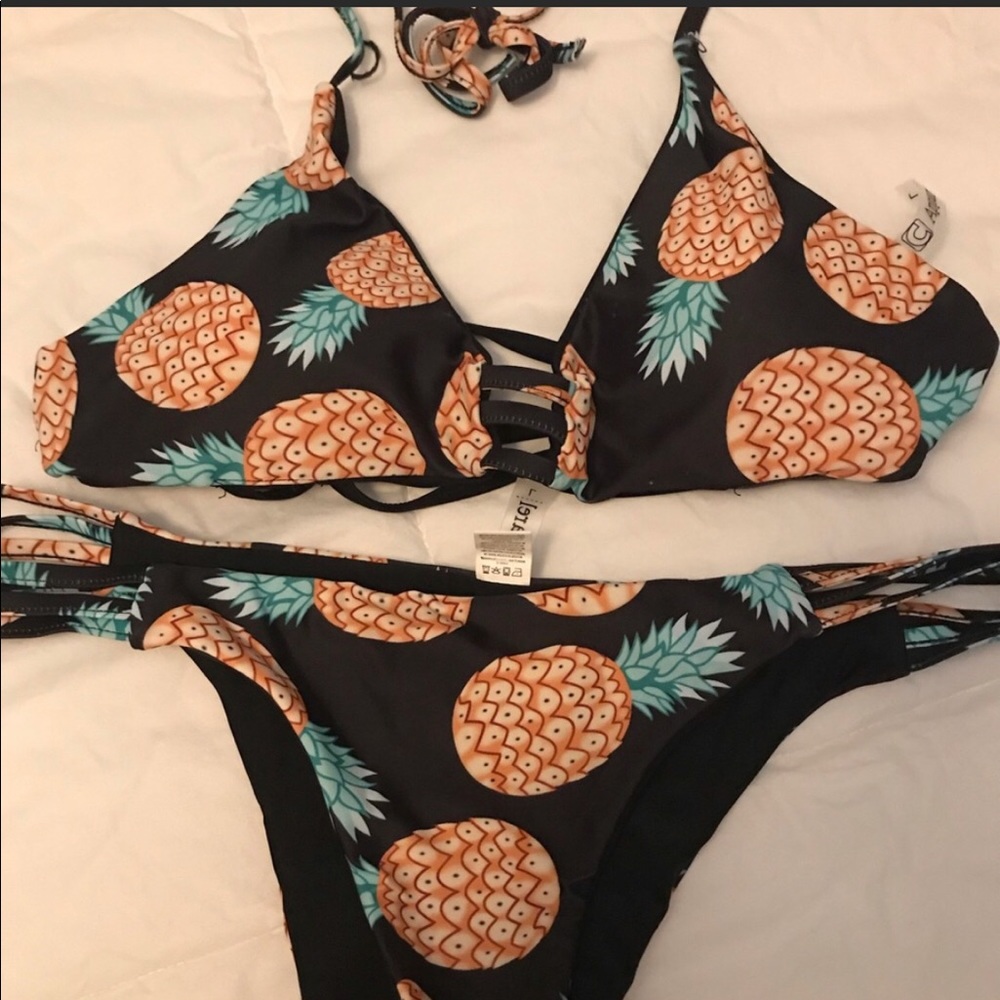 Bikini size L